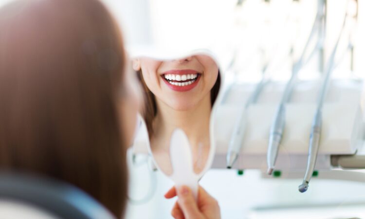 Many people seek cosmetic dentistry for aesthetic reasons. However, cosmetic dentistry may also improve oral hygiene.